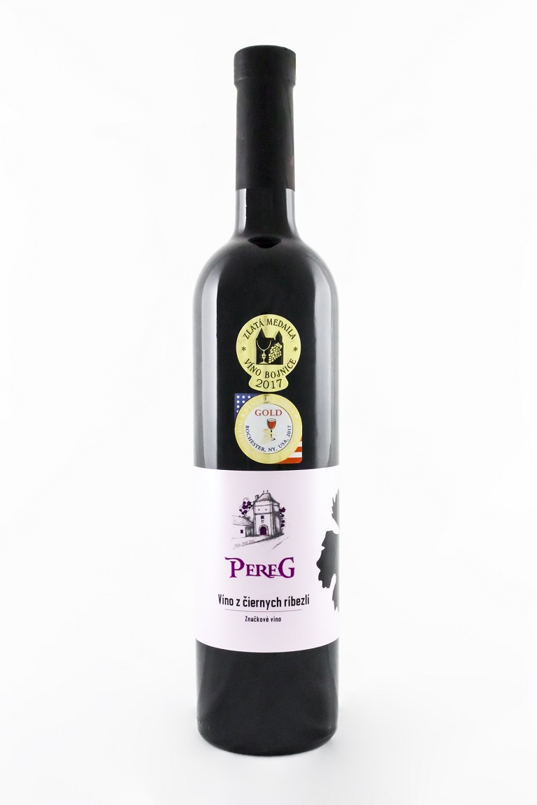 Pereg Víno z čiernych ríbezlí značkové víno 0,75 l